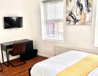 Double Room with Shared Bathroom