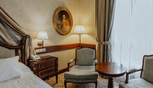 Twin Room with Extra Bed