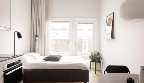 Compact-studio with a rooftop terrace