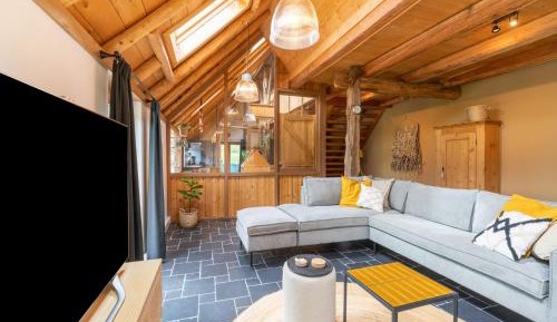 Four-Bedroom Holiday Home