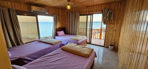 Deluxe Triple Room with Sea View