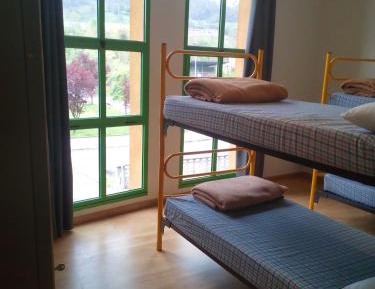 Quadruple Room with Private Bathroom