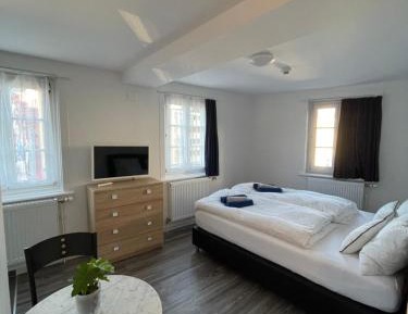Deluxe Double Studio