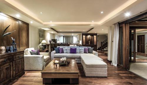 5-Bedroom Grand Beachfront Pool Villa with Unlimited Free 24-Hour Water Shuttle Service