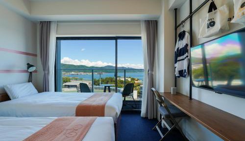 Twin Room with Sea View