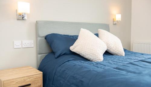 Deluxe King Suite