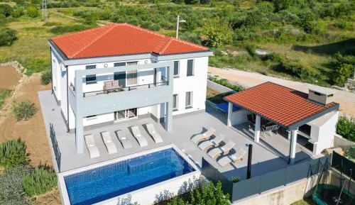 Villa with Private Pool