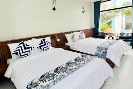 Standard Twin Room with Garden View