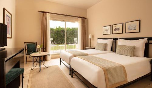Superior Twin Room with Garden View