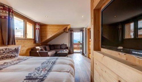 Double or Twin Room with Balcony
