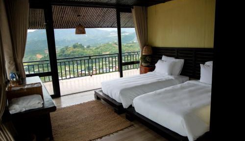 Superior Double or Twin Room with Mountain View