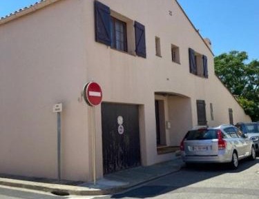 Three-Bedroom Townhouse