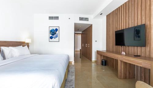 Premium One Bedroom King