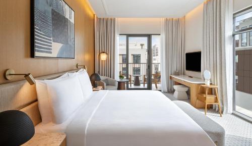 Premier Room