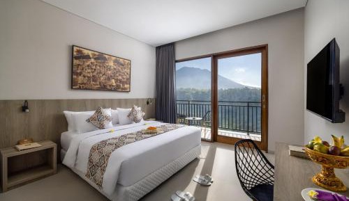 Deluxe Room with Mountain View and Free Afternoon Tea