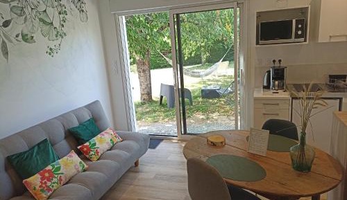 One-Bedroom Apartment with Garden View