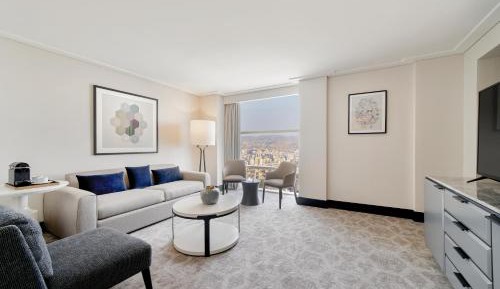  Junior Suite City View