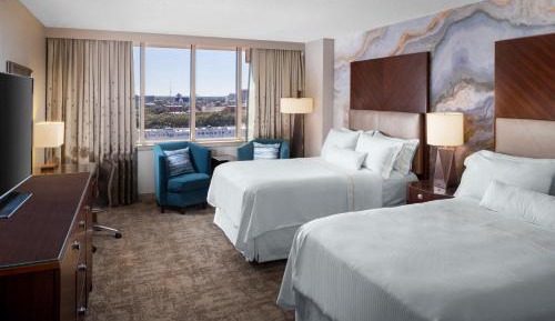 Guest room, 2 Double, Savannah view, River view