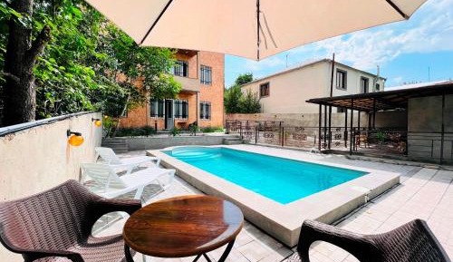 Deluxe Villa