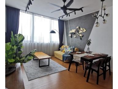 One-Bedroom Deluxe Apartment