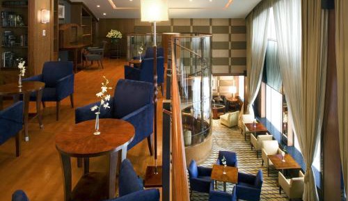 Executive Deluxe Room, Executive lounge access, High floor