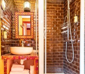 Single Room with Private Bathroom
