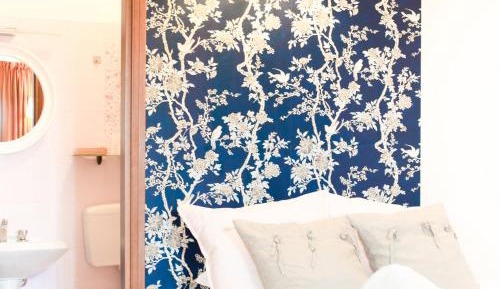 Single Room with French Bed