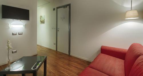 Family Room (2 Adults + 2 Children)