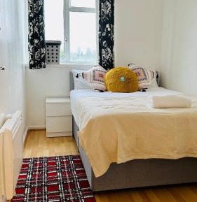 Double Room with Shared Bathroom