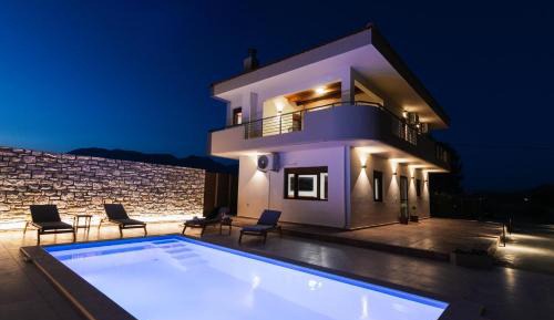 Deluxe Villa