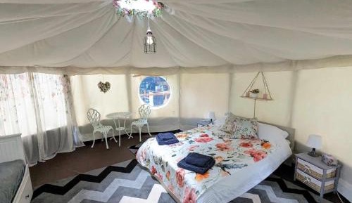 Tent