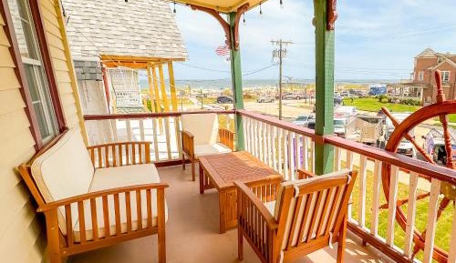 Junior Suite with Balcony