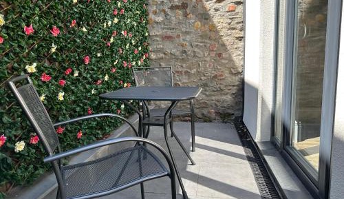 Apartment with Terrace