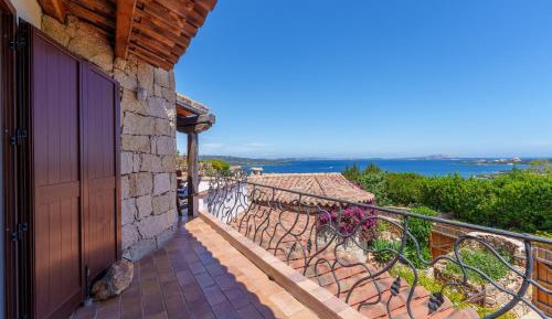 Villa with Sea View