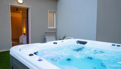 Suite with Private Pool