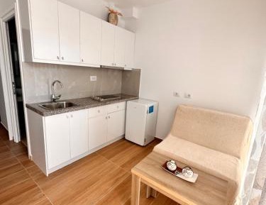 Double Room with Balcony (2 Adults + 1 Child)