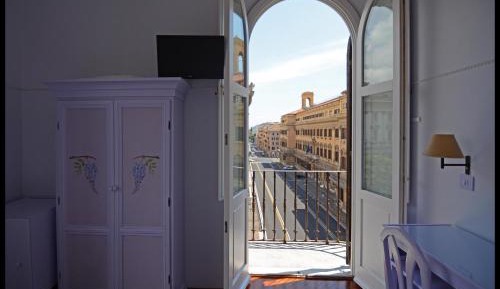 Double or Twin Room with View