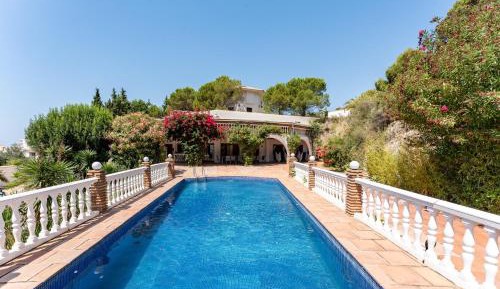 Villa with Sea View
