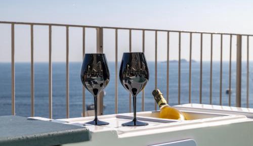 Double Room with Balcony and Sea View