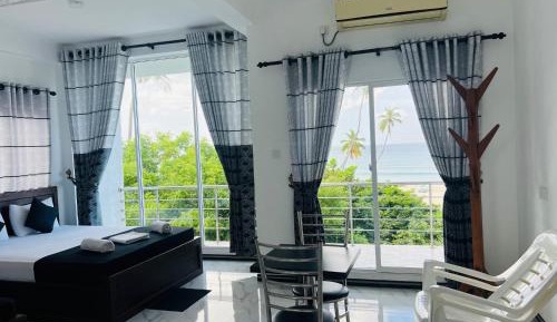 Family Room with Sea View