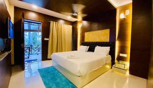 Superior King Room