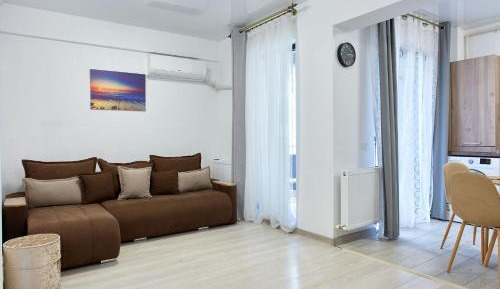 One-Bedroom Premier Apartment