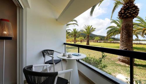  Deluxe Garden View