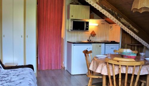 Apartment (4 Adults)