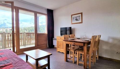 Apartment (4 Adults)