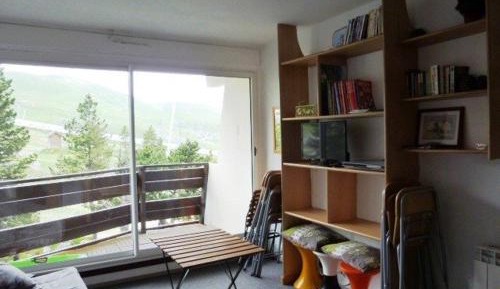 Apartment (6 Adults)