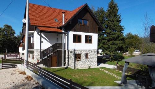 One Bedroom Apartment with Terrace