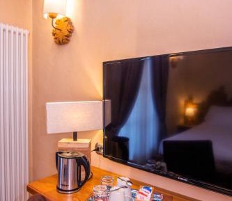 Large Double or Twin Room