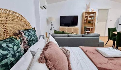 One-Bedroom Villa