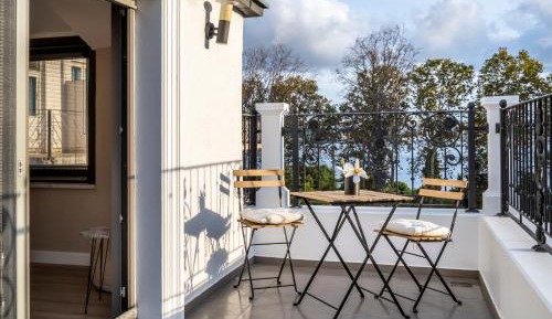 Sea View Penthouse Apartment With Terrace
